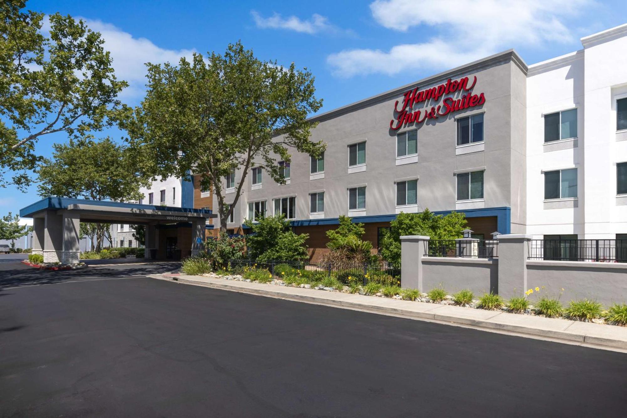 Hampton Inn & Suites Yuba City Exterior foto